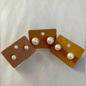 5 FOR $25 JEWELRY - Women’s Faux Pearl three pack